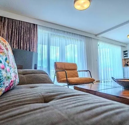 Apartment Vysoke Tatry B Pre 4 Osoby Mlynica